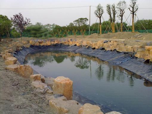 景観湖の浸水防止です